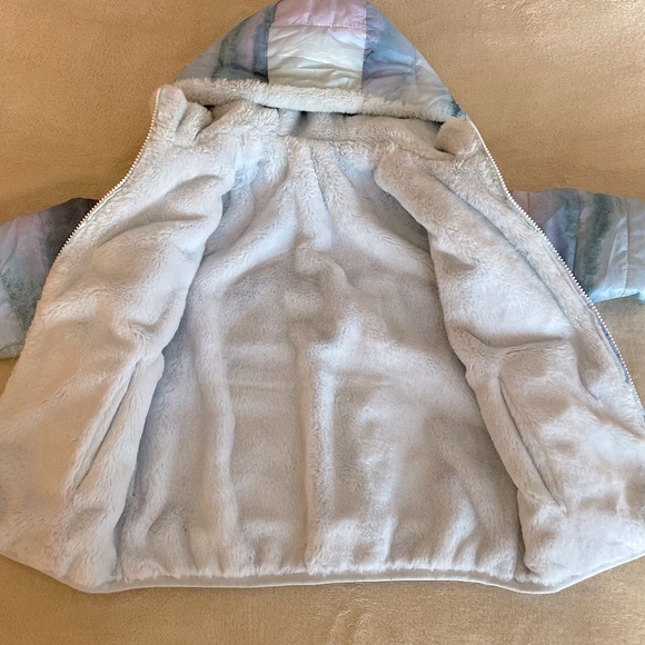 Abercrombie Kids Reversible Zip Toddler Puffer Coat - Size 5/6 - Picture 8 of 14
